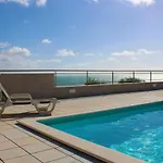 شقة Salvador's House T2 - Rooftop Pool & Center نازاريه