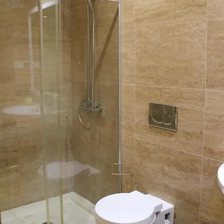 Salvador's House T2 - Rooftop Pool & Center * Nazare