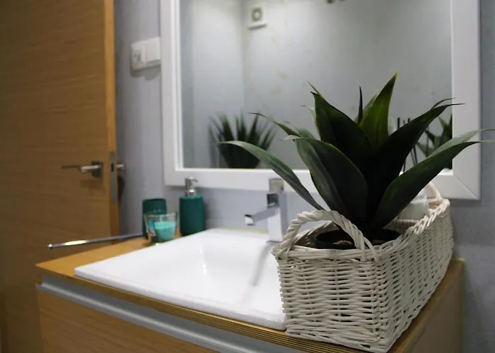 Salvador's House T2 - Rooftop Pool & Center * Nazaré